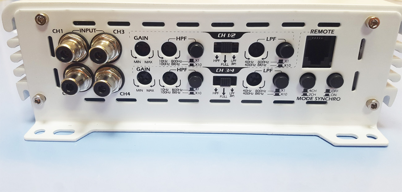 울프람 AW250.4 250와트 4채널앰프