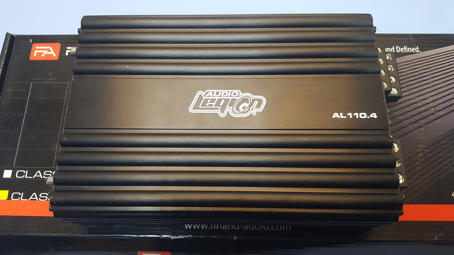 컴팩트사이즈 AL110.4 4채널앰프