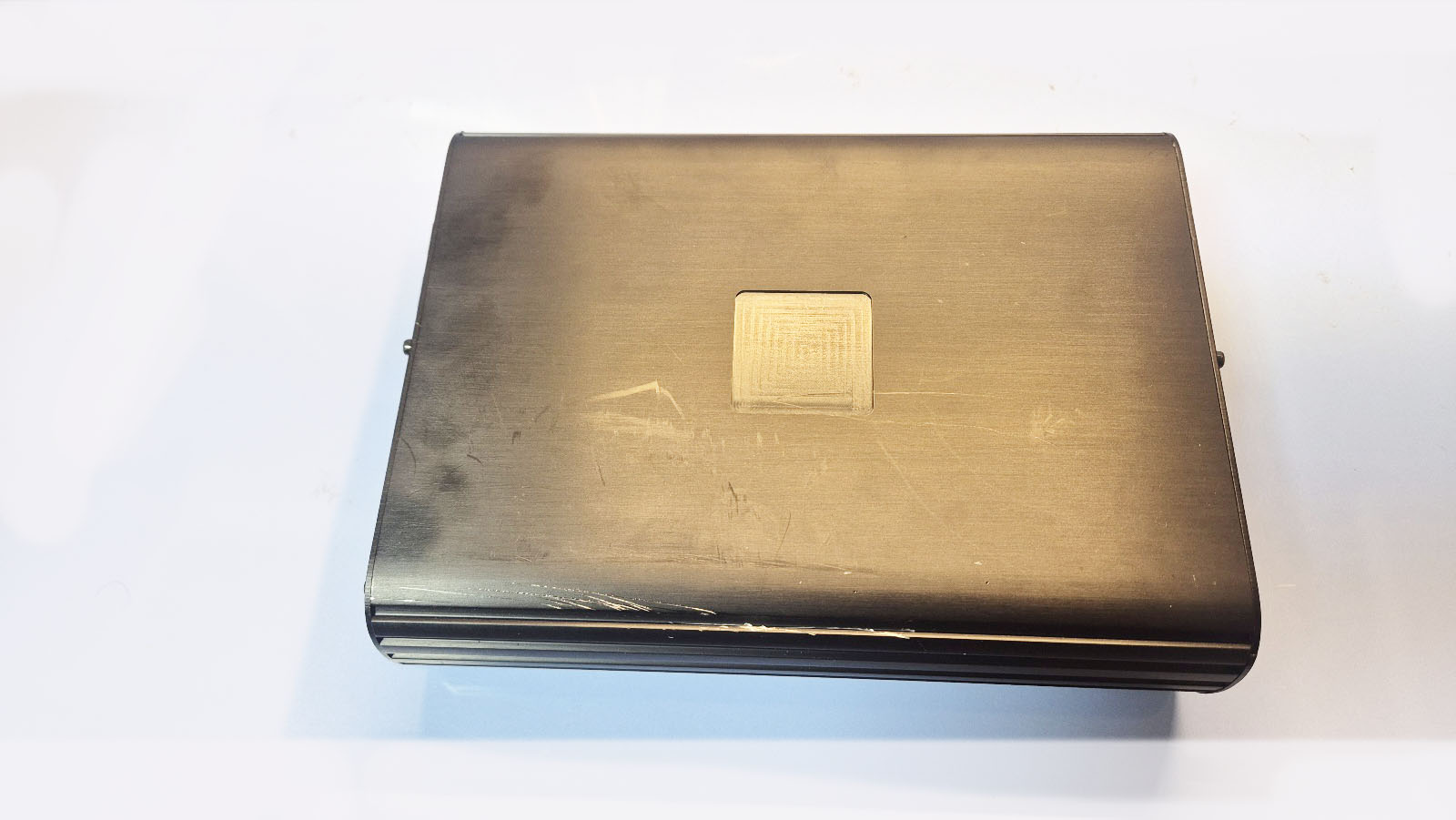 (공장 리퍼브)컴팩트 사이즈 1000D 우퍼전용 앰프