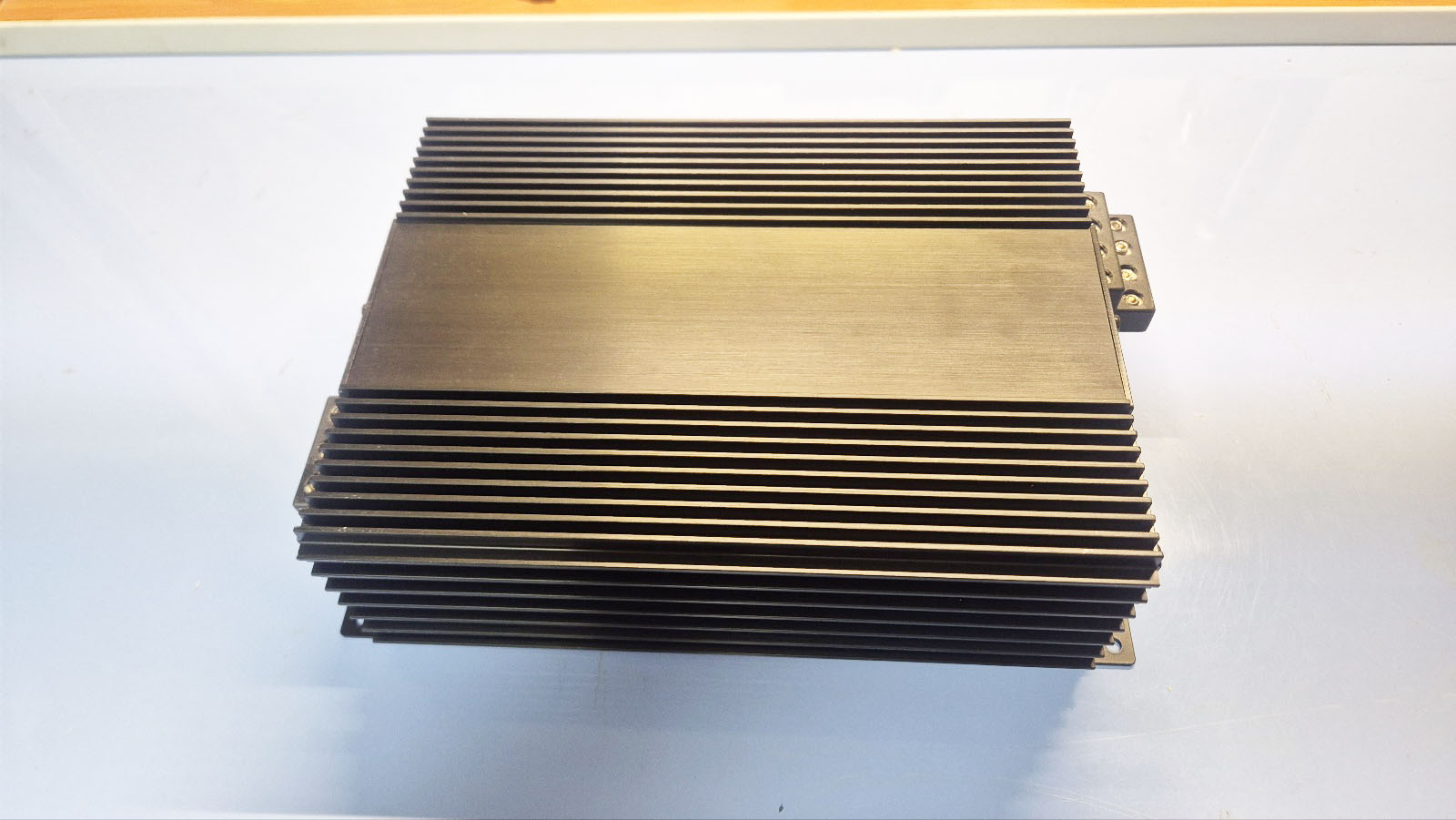 앰프공장 OEM생산제품 CFB 300.4 4채널앰프